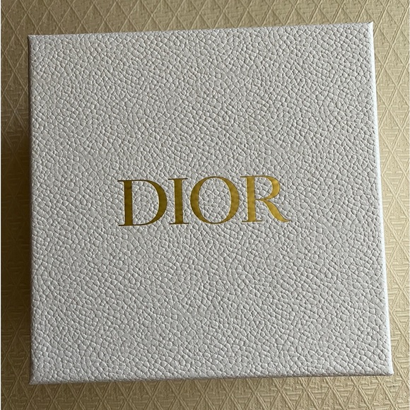 Dior Box - Picture 1 of 7